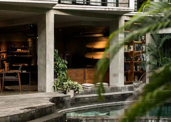 Surf Motel Bali